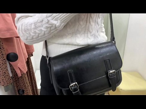 ❤️ Публичная мастурбация молоденькой сучки ФералБерри с дилдо в примерочной ❤️ Секс видео у нас ❌